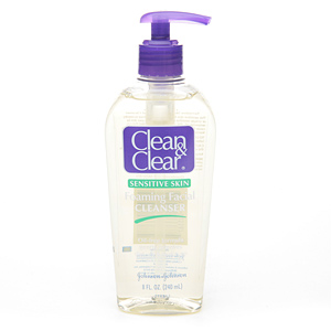 matue sexy women phisoderm daily facial cleanser